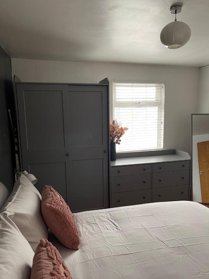 Modern Apartment In Trendy Dalston ロンドン エクステリア 写真