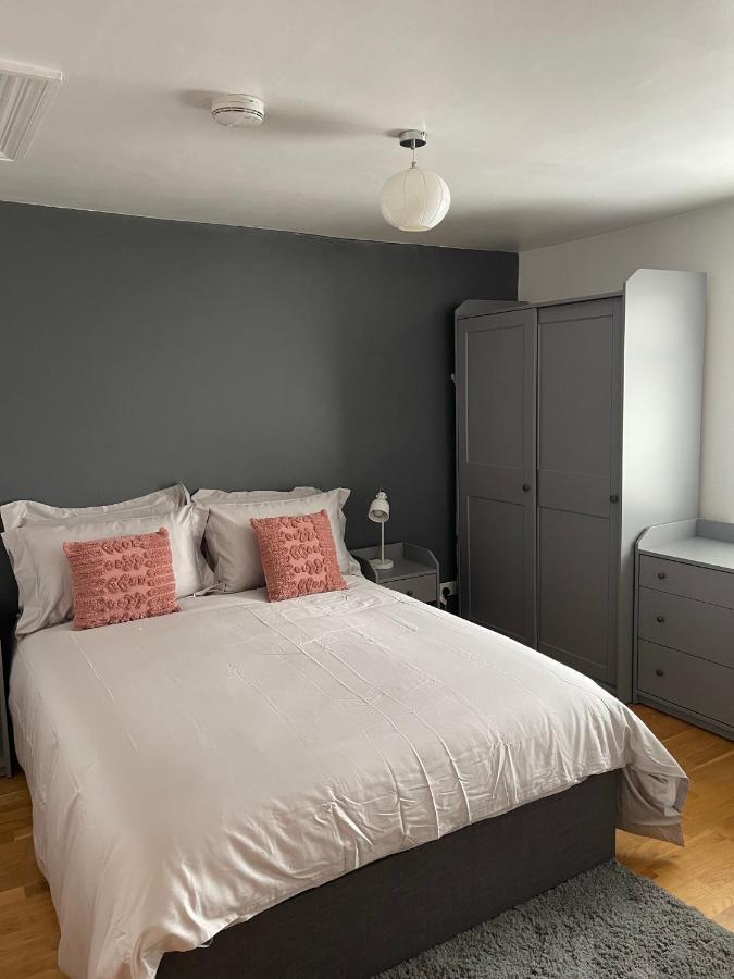Modern Apartment In Trendy Dalston ロンドン エクステリア 写真