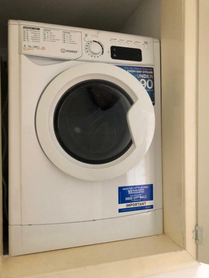 Modern Apartment In Trendy Dalston ロンドン エクステリア 写真