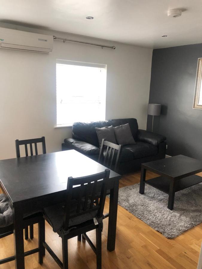 Modern Apartment In Trendy Dalston ロンドン エクステリア 写真