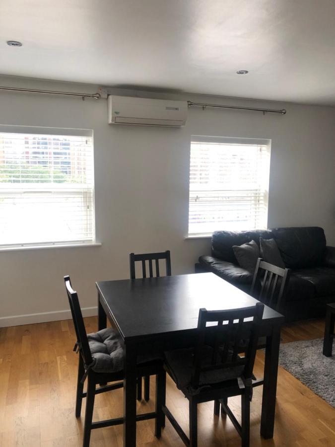 Modern Apartment In Trendy Dalston ロンドン エクステリア 写真